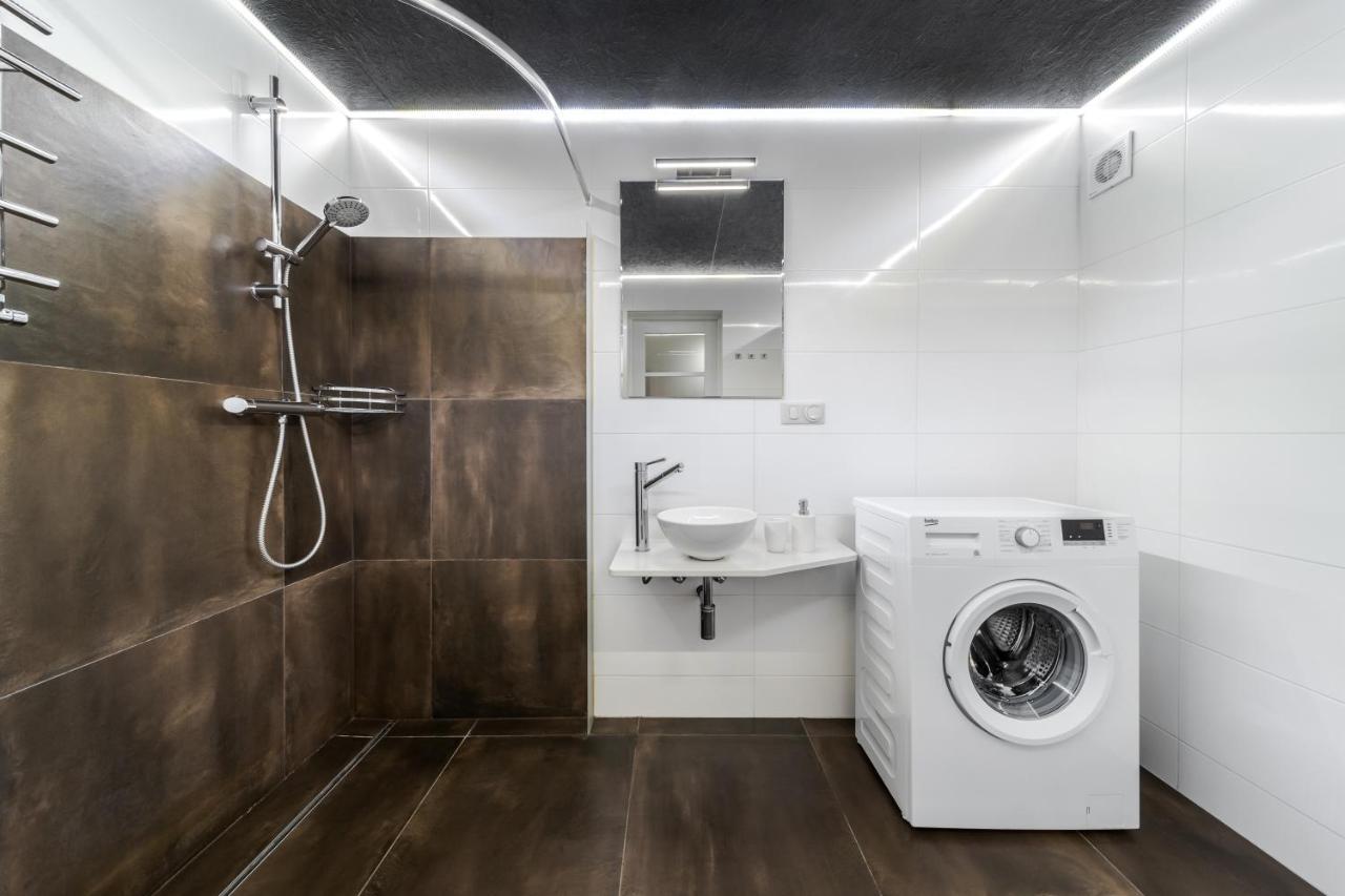 Inshiapartments On Grigorenko'S Square Lviv Ngoại thất bức ảnh