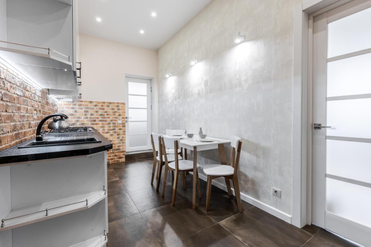 Inshiapartments On Grigorenko'S Square Lviv Ngoại thất bức ảnh