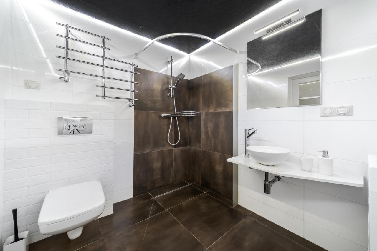 Inshiapartments On Grigorenko'S Square Lviv Ngoại thất bức ảnh